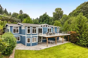 15110 SE 53rd Pl, Bellevue, WA 98006 - Photo 2