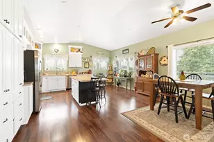 101 S 16th St, Elma, WA 98541 - Photo 6
