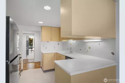 1101 Seneca Street #402, Seattle, WA 98101 - Photo 8