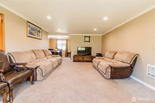 10805 SE 248th St, Kent, WA 98030 - Photo 4
