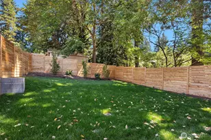 13726 84th Ave NE, Kirkland, WA 98034 - Photo 14