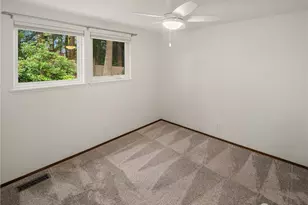 4301 72nd Ave W, University Place, WA 98466 - Photo 14
