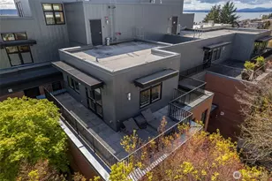 1 Ward St, Seattle, WA 98109 - Photo 38