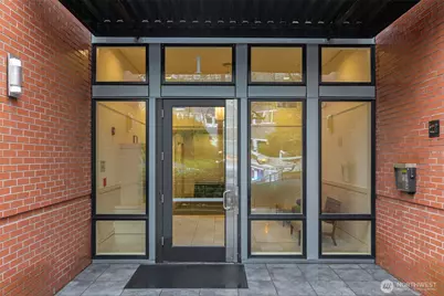 1 Ward Street #C, Seattle, WA 98109 - Photo 36