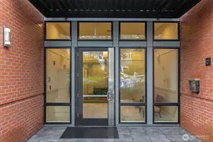 1 Ward St, Seattle, WA 98109 - Photo 36