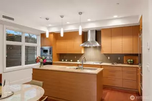 1 Ward St, Seattle, WA 98109 - Photo 10