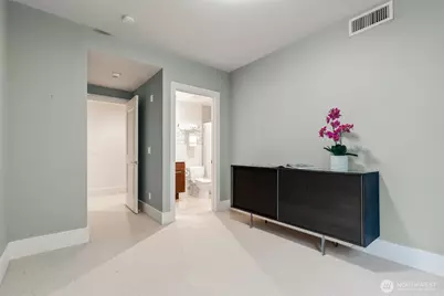 1 Ward Street #C, Seattle, WA 98109 - Photo 22