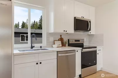 2312 75th Street SE #C, Everett, WA 98203 - Photo 8