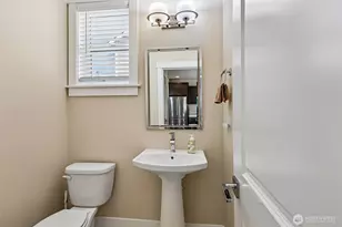 19729 Meridian Pl W, Bothell, WA 98012 - Photo 20