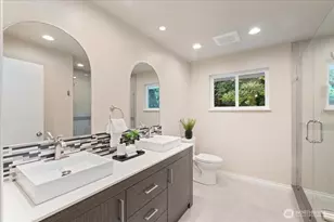 15705 84th Ave NE, Kenmore, WA 98028 - Photo 12