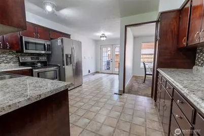5211 W Myrtlewood Court, Spokane, WA 99208 - Photo 4