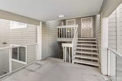 22211 6th Avenue S #301, Des Moines, WA 98198 - Photo 20
