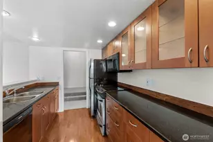 22211 6th Ave S, Des Moines, WA 98198 - Photo 4