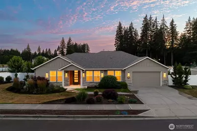 175 Annabelle Street, Castle Rock, WA 98611 - Photo 1