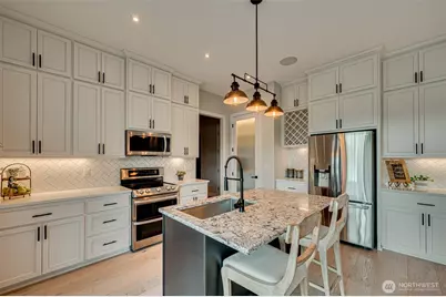 175 Annabelle Street, Castle Rock, WA 98611 - Photo 8