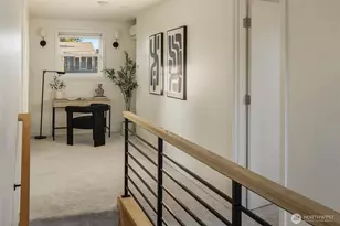 2615 W Crockett St, Seattle, WA 98199 - Photo 10