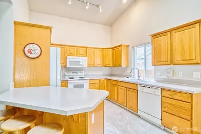 6401 60th Street W, University Place, WA 98467 - Photo 22