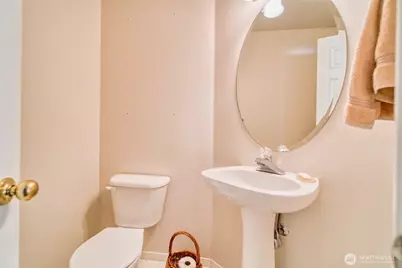 6401 60th Street W, University Place, WA 98467 - Photo 32