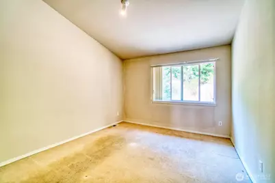 6401 60th Street W, University Place, WA 98467 - Photo 36