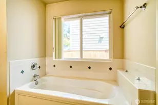 6401 60th St W, University Place, WA 98467 - Photo 28