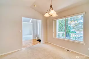 6401 60th St W, University Place, WA 98467 - Photo 12