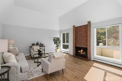 10221 NE 16th Street #H7, Bellevue, WA 98004 - Photo 16