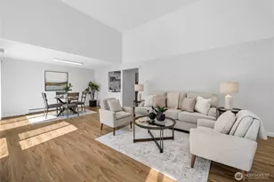10221 NE 16th St, Bellevue, WA 98004 - Photo 20