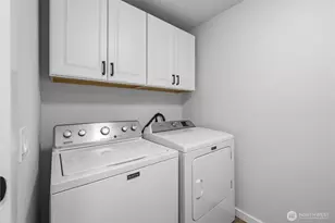 10221 NE 16th St, Bellevue, WA 98004 - Photo 34