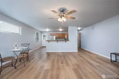 17821 36th Avenue E, Tacoma, WA 98446 - Photo 8