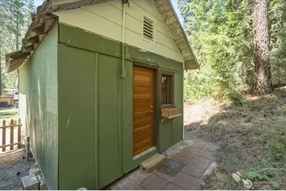 17964 Entiat River Road, Entiat, WA 98822 - Photo 10
