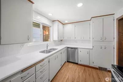 11502 29th Avenue SW, Seattle, WA 98146 - Photo 12