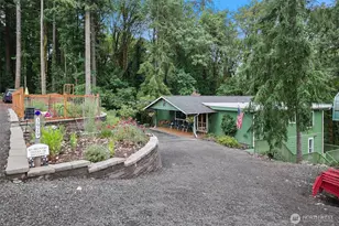3929 Faith Pl NW, Bremerton, WA 98312 - Photo 2