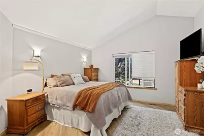 20321 124th Street Ct E, Sumner, WA 98391 - Photo 16