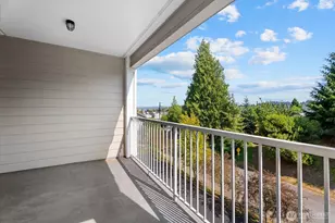1318 37th St, Everett, WA 98201 - Photo 2