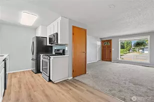 17655 SE 267th Pl, Covington, WA 98042 - Photo 6