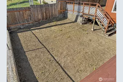 802 S Chelan Avenue, Wenatchee, WA 98801 - Photo 32