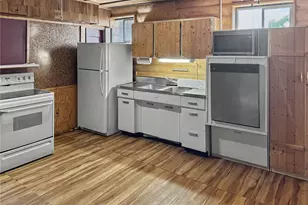 802 S Chelan Ave, Wenatchee, WA 98801 - Photo 14