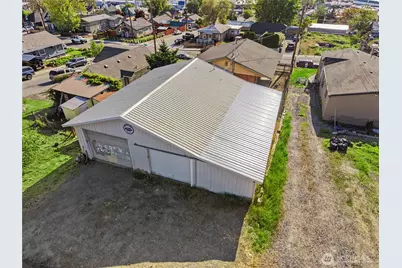 802 S Chelan Avenue, Wenatchee, WA 98801 - Photo 6