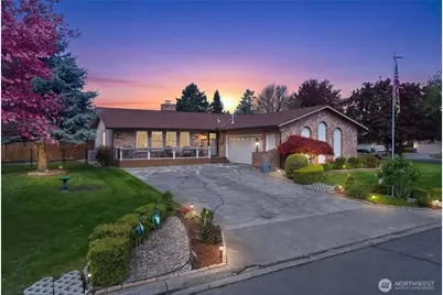 353 SE Highland Park Drive, College Place, WA 99324 - Photo 2