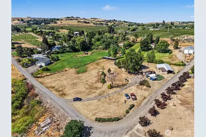 363 Baker Road, Selah, WA 98942 - Photo 32