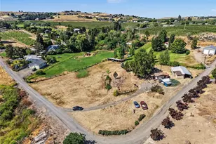 363 Baker Rd, Selah, WA 98942 - Photo 32