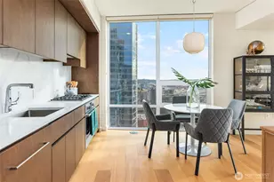 121 Stewart St, Seattle, WA 98101 - Photo 4