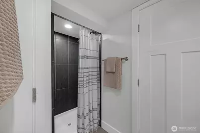 3203 35th Avenue S, Seattle, WA 98144 - Photo 24