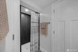 3203 35th Ave S, Seattle, WA 98144 - Photo 24