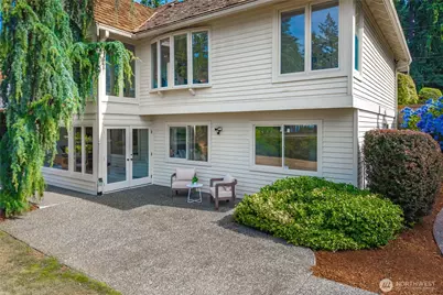 9416 NE 25th Street, Clyde Hill, WA 98004 - Photo 36