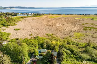 195 Perry Drive, Coupeville, WA 98239 - Photo 2