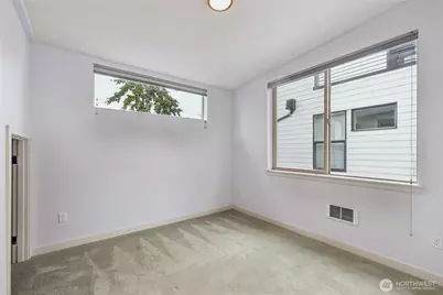 2035 A NW 62 Nd Street, Seattle, WA 98107 - Photo 12