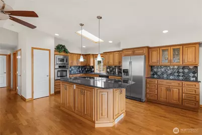 6226 Hinman Drive, Clinton, WA 98236 - Photo 20