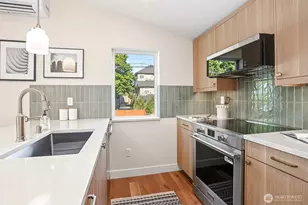 2412 Queen Anne Ave N, Seattle, WA 98119 - Photo 10