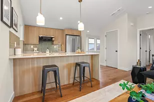 2412 Queen Anne Ave N, Seattle, WA 98119 - Photo 8